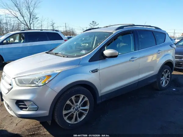 1FMCU9GD5HUC91836 2017 FORD ESCAPE - Image 2