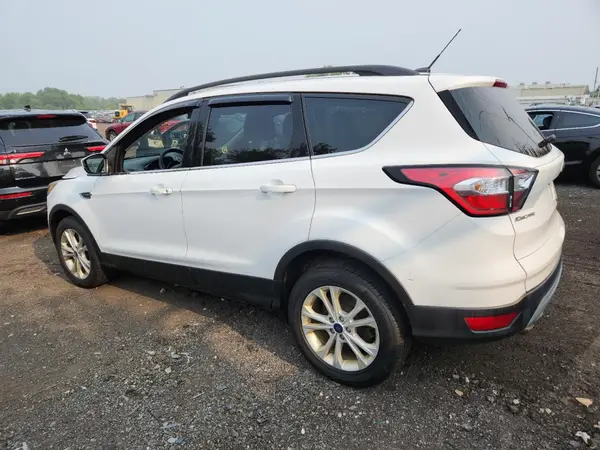 1FMCU9GD5HUC92016 2017 FORD ESCAPE - Image 2