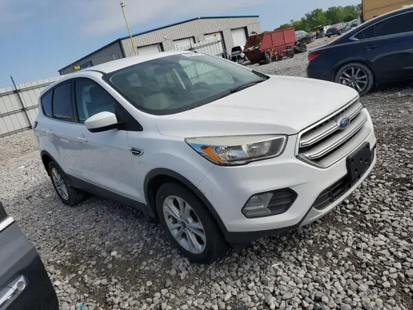1FMCU9GD5HUC98415 2017 FORD ESCAPE - Image 8