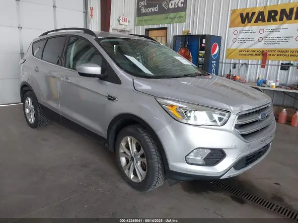 1FMCU9GD5HUD11695 2017 FORD ESCAPE - Image 1