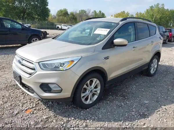 1FMCU9GD5HUD16685 2017 FORD ESCAPE - Image 2