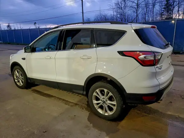 1FMCU9GD5HUD60816 2017 FORD ESCAPE - Image 2