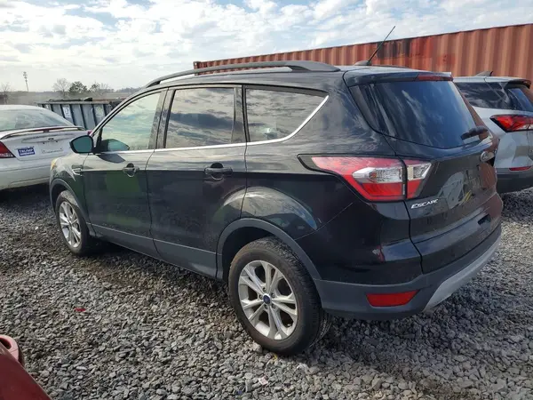 1FMCU9GD5HUD94979 2017 FORD ESCAPE - Image 2