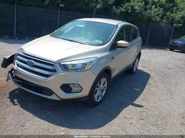 1FMCU9GD5HUE00196 2017 FORD ESCAPE - Image 2