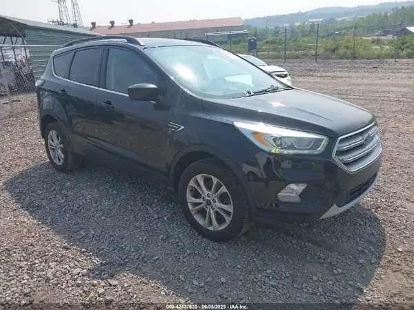 1FMCU9GD5HUE00537 2017 FORD ESCAPE - Image 1