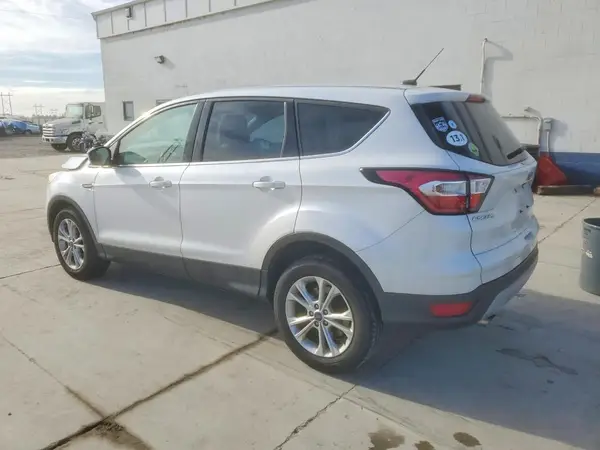 1FMCU9GD5HUE49043 2017 FORD ESCAPE - Image 2