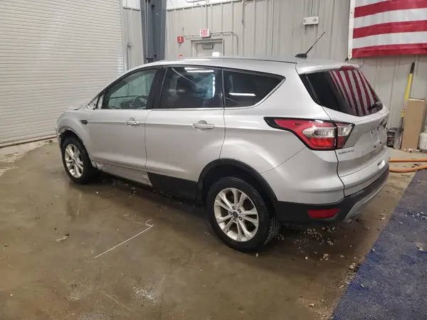 1FMCU9GD5HUE98050 2017 FORD ESCAPE - Image 2