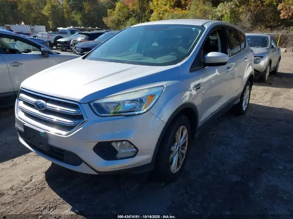 1FMCU9GD5HUF00198 2017 FORD ESCAPE - Image 2