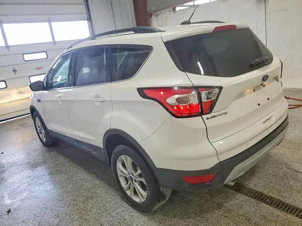 1FMCU9GD5HUF00850 2017 FORD ESCAPE - Image 2