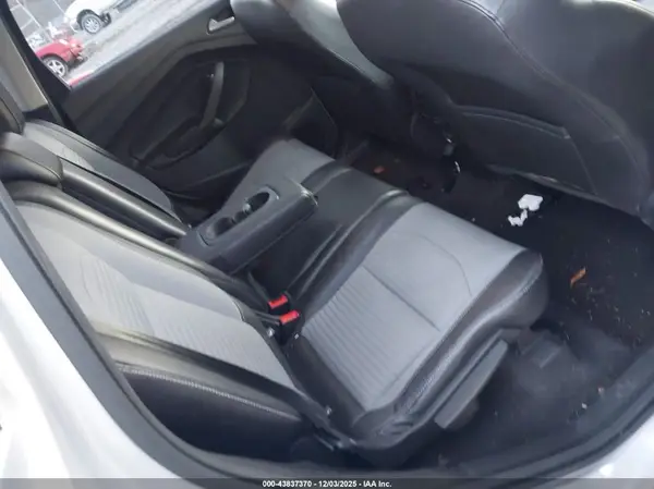 1FMCU9GD5HUF04719 2017 FORD ESCAPE - Image 8