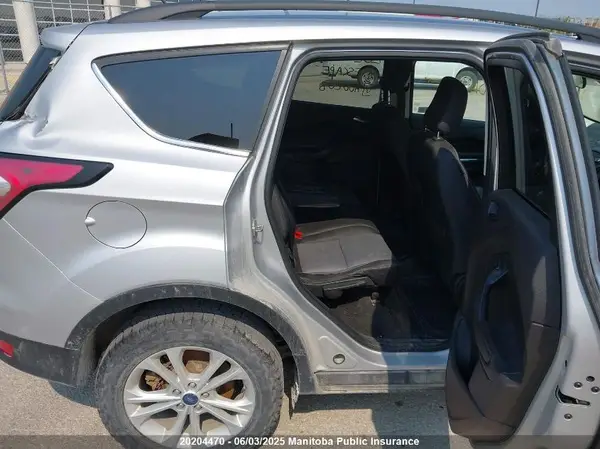 1FMCU9GD5JUA00208 2018 FORD ESCAPE - Image 8