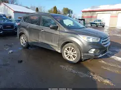 1FMCU9GD5JUA46122 2018 FORD ESCAPE