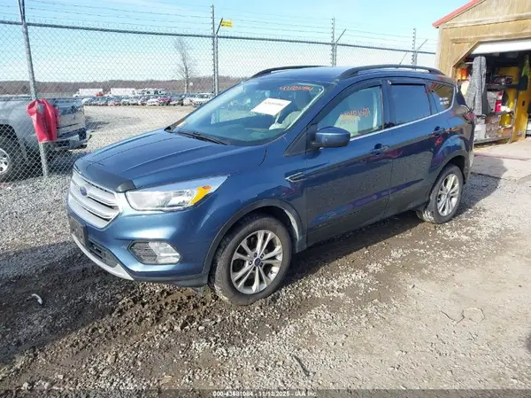 1FMCU9GD5JUA51658 2018 FORD ESCAPE - Image 2