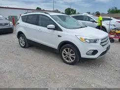 1FMCU9GD5JUA66063 2018 FORD ESCAPE