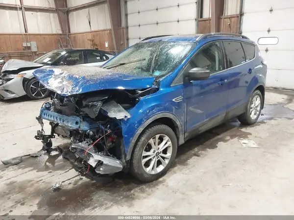 1FMCU9GD5JUA88774 2018 FORD ESCAPE - Image 2