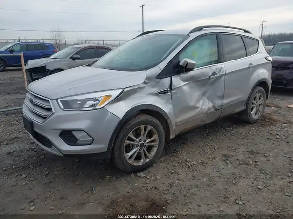 1FMCU9GD5JUA89309 2018 FORD ESCAPE - Image 2