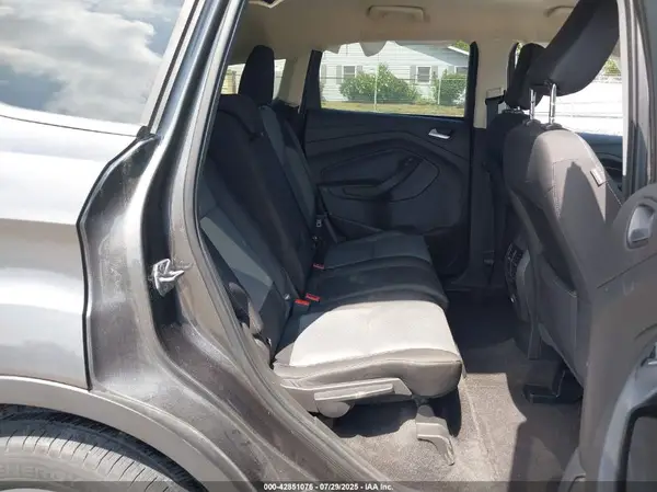 1FMCU9GD5JUA90282 2018 FORD ESCAPE - Image 8