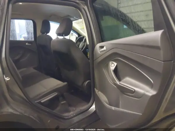 1FMCU9GD5JUB02396 2018 FORD ESCAPE - Image 8