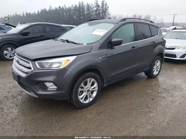 1FMCU9GD5JUB15052 2018 FORD ESCAPE - Image 2