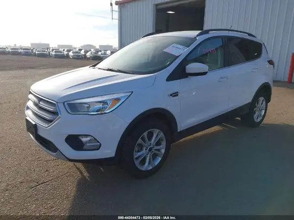 1FMCU9GD5JUB25452 2018 FORD ESCAPE - Image 2