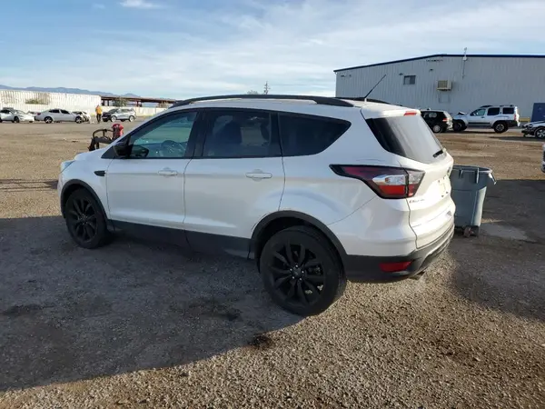 1FMCU9GD5JUB42008 2018 FORD ESCAPE - Image 2