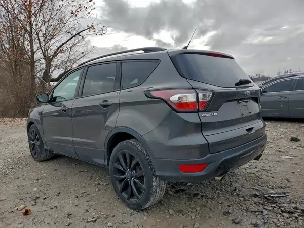 1FMCU9GD5JUB52117 2018 FORD ESCAPE - Image 2