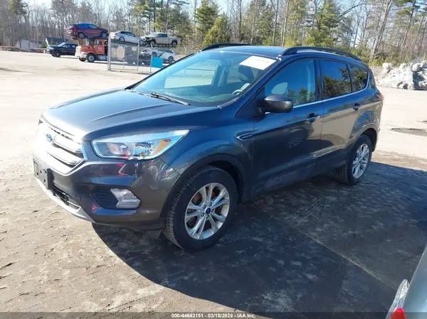 1FMCU9GD5JUB65613 2018 FORD ESCAPE - Image 2