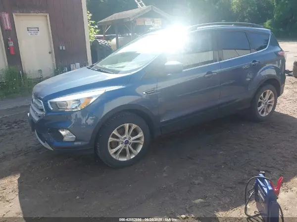 1FMCU9GD5JUB65725 2018 FORD ESCAPE - Image 2