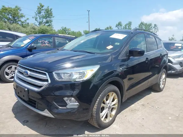 1FMCU9GD5JUB82265 2018 FORD ESCAPE - Image 2