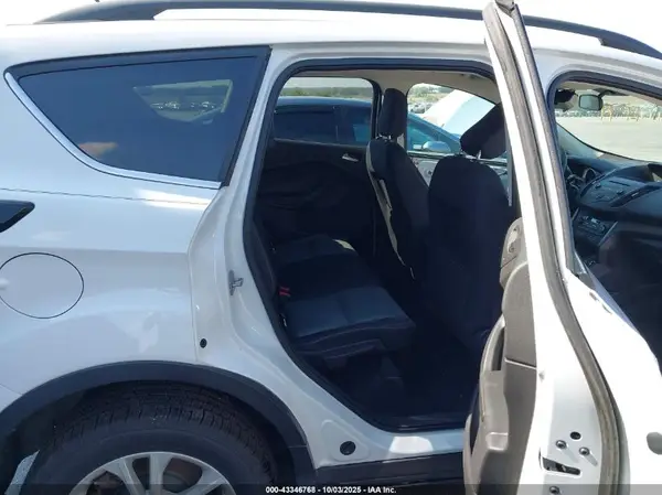 1FMCU9GD5JUB82671 2018 FORD ESCAPE - Image 8