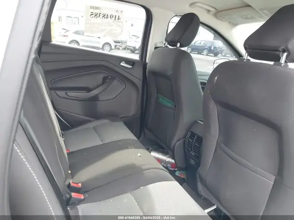 1FMCU9GD5JUC25213 2018 FORD ESCAPE - Image 8