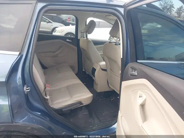 1FMCU9GD5JUC30900 2018 FORD ESCAPE - Image 8
