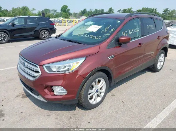 1FMCU9GD5JUC36860 2018 FORD ESCAPE - Image 2