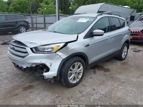 1FMCU9GD5JUC37393 2018 FORD ESCAPE - Image 2