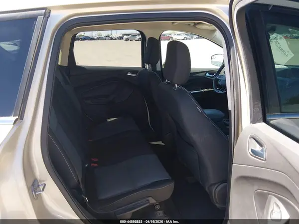 1FMCU9GD5JUC38768 2018 FORD ESCAPE - Image 8
