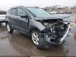 1FMCU9GD5JUC40505 2018 FORD ESCAPE