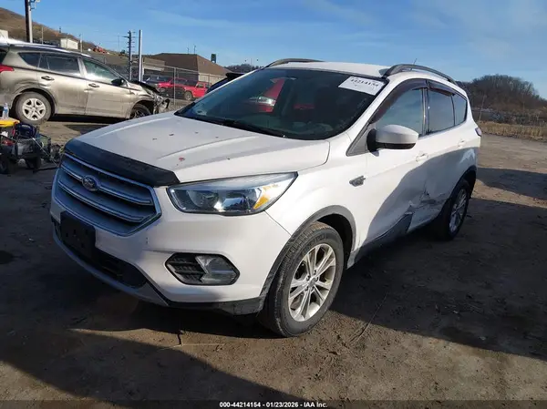 1FMCU9GD5JUC56428 2018 FORD ESCAPE - Image 2