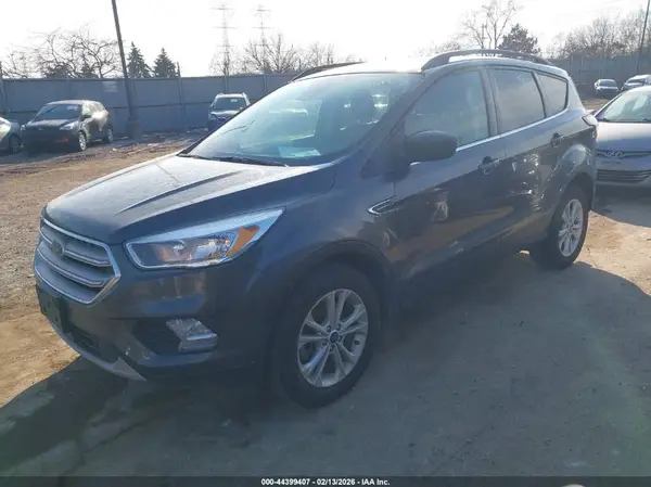 1FMCU9GD5JUC62388 2018 FORD ESCAPE - Image 2