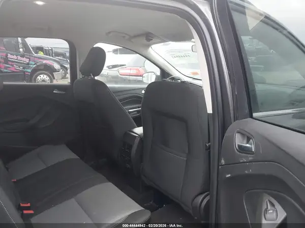 1FMCU9GD5JUC68370 2018 FORD ESCAPE - Image 8