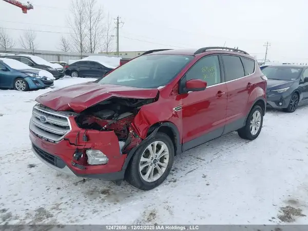 1FMCU9GD5JUC82608 2018 FORD ESCAPE - Image 2