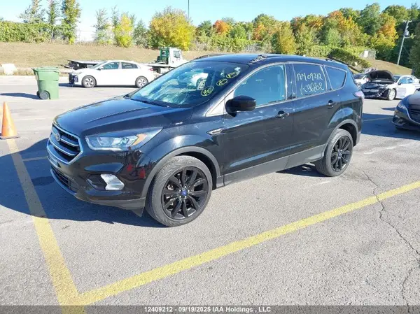 1FMCU9GD5JUC96802 2018 FORD ESCAPE - Image 2