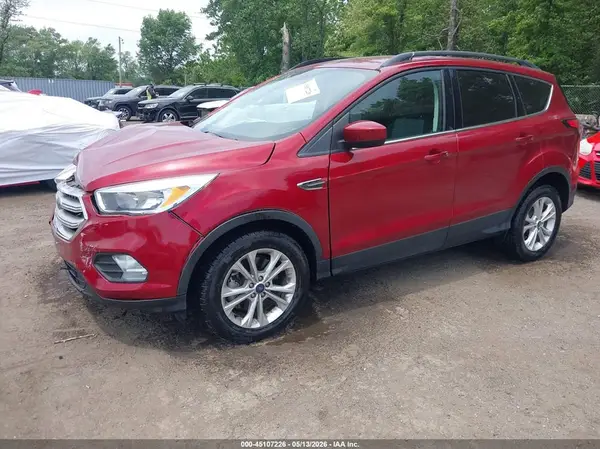 1FMCU9GD5JUD00928 2018 FORD ESCAPE - Image 2