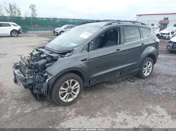 1FMCU9GD5JUD07233 2018 FORD ESCAPE - Image 2