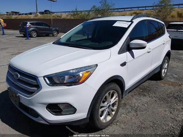 1FMCU9GD5JUD08575 2018 FORD ESCAPE - Image 2