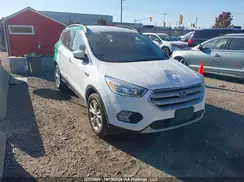 1FMCU9GD5JUD09063 2018 FORD ESCAPE