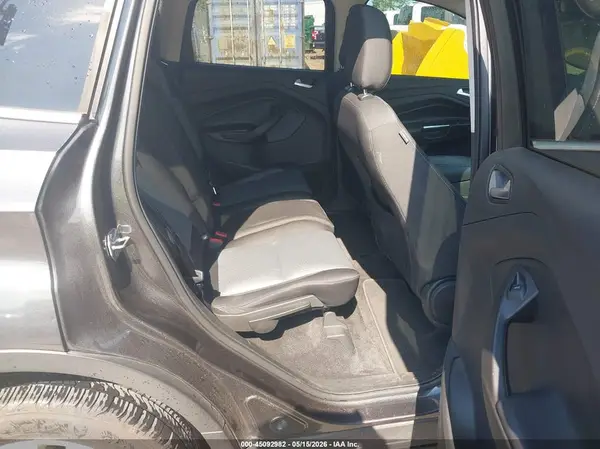 1FMCU9GD5JUD31094 2018 FORD ESCAPE - Image 8