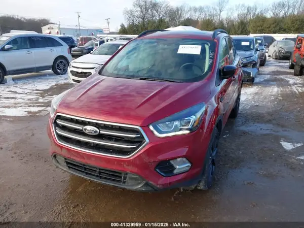 1FMCU9GD5JUD34870 2018 FORD ESCAPE - Image 2