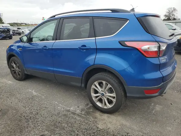 1FMCU9GD5JUD35159 2018 FORD ESCAPE - Image 2