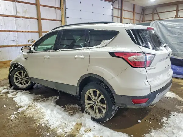 1FMCU9GD5JUD36232 2018 FORD ESCAPE - Image 2