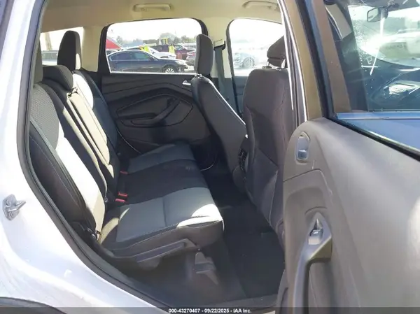 1FMCU9GD5JUD37087 2018 FORD ESCAPE - Image 8